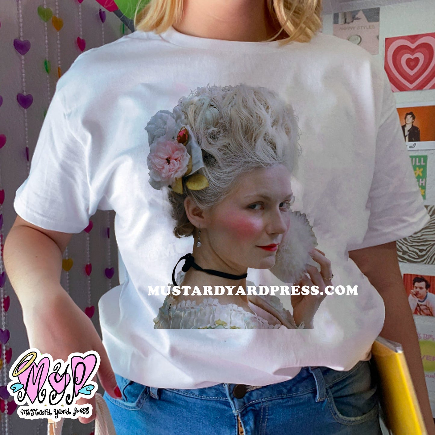 marie t-shirt