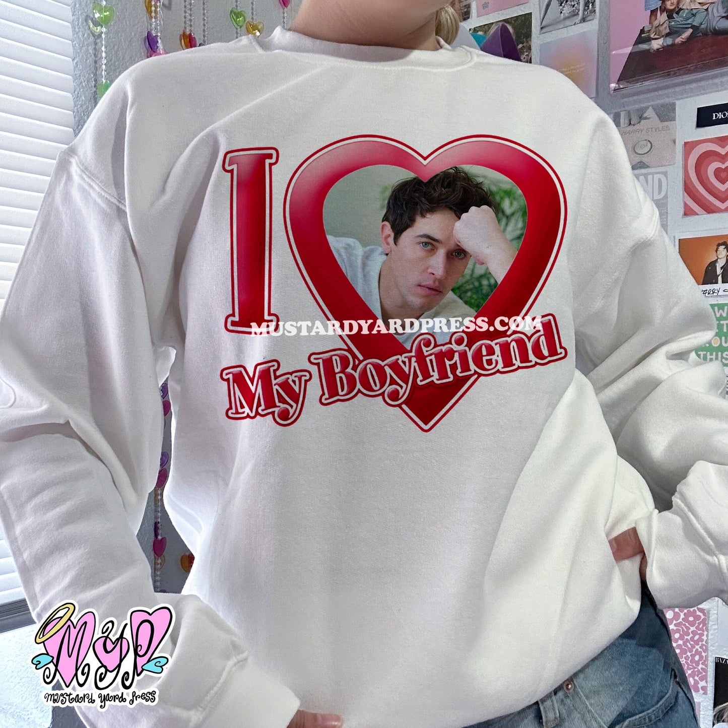 i love my bf tom crewneck