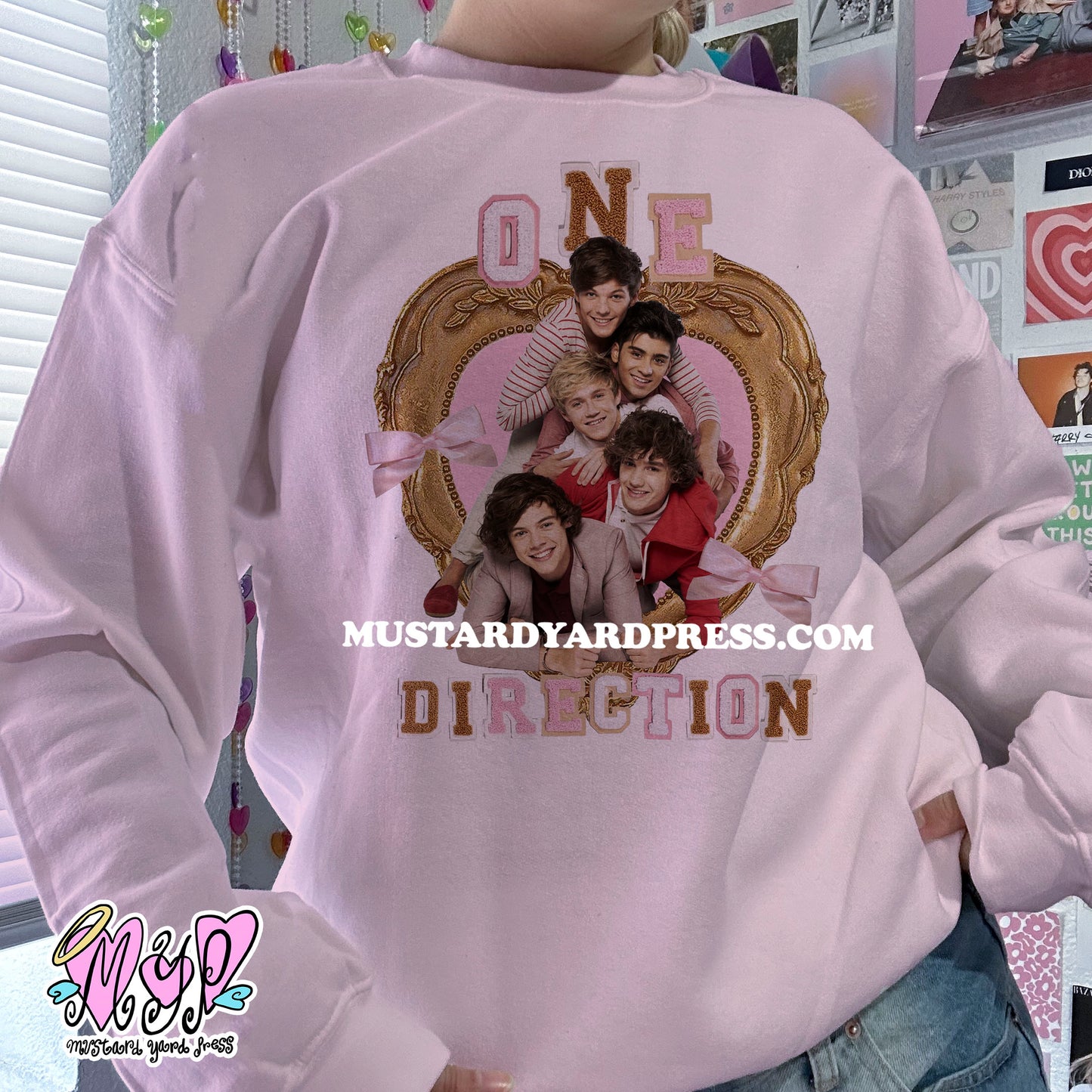 1d frame crewneck