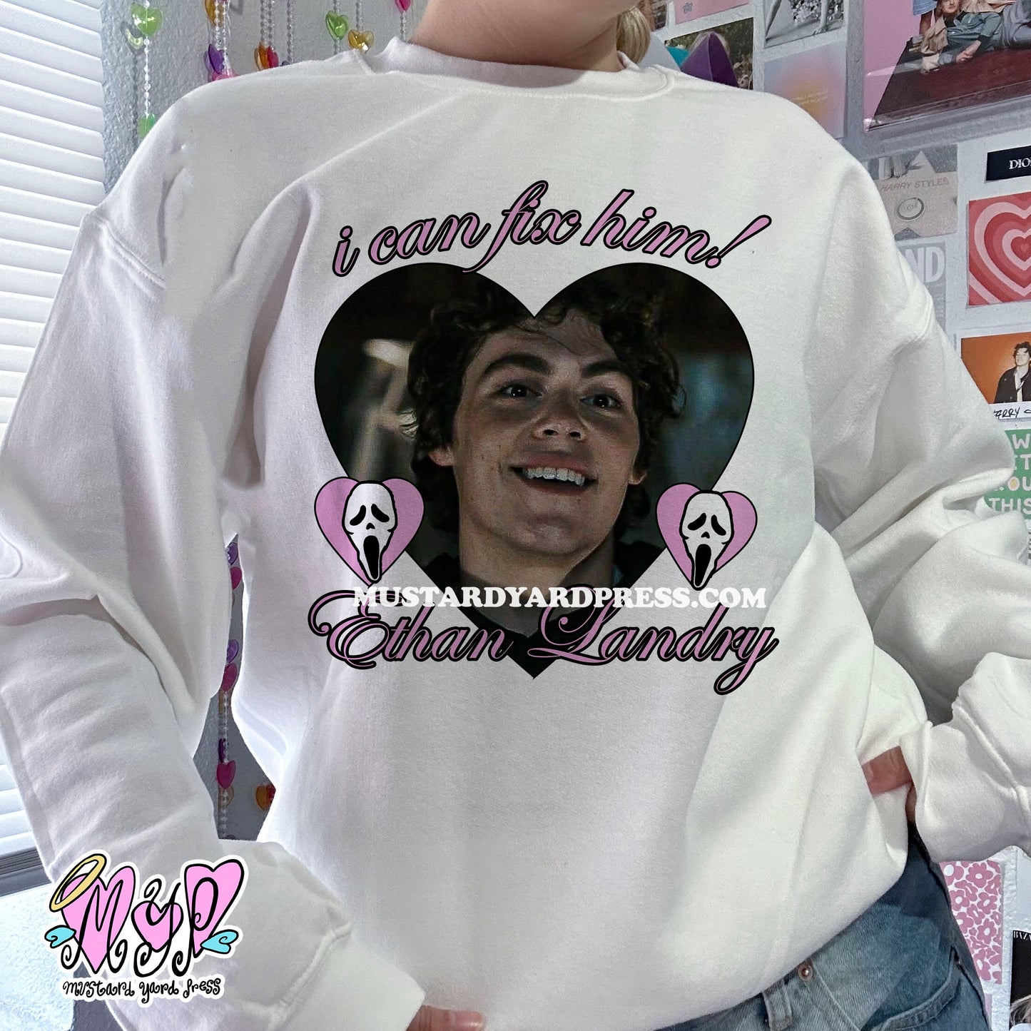ethan black/white crewneck