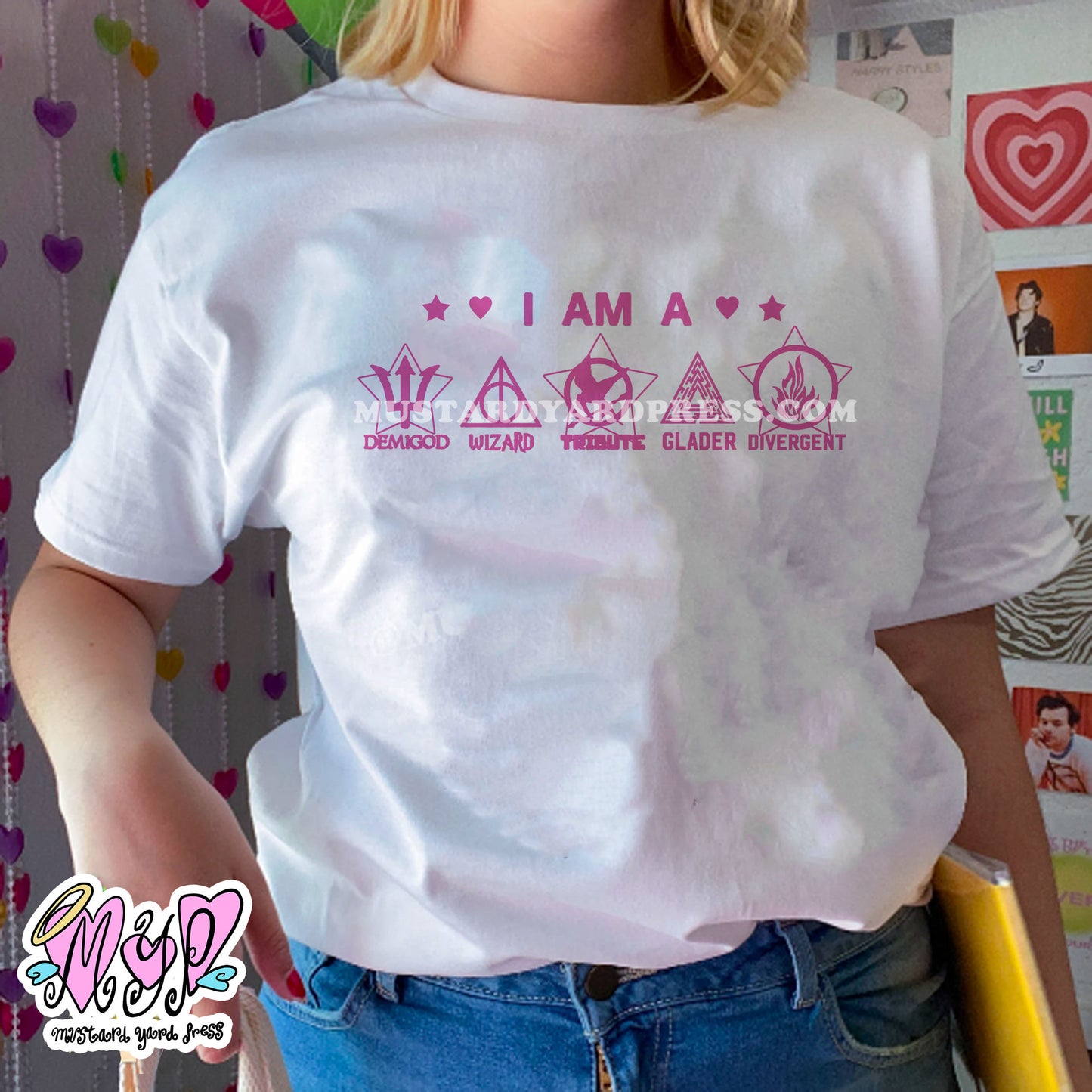 fandoms t-shirt