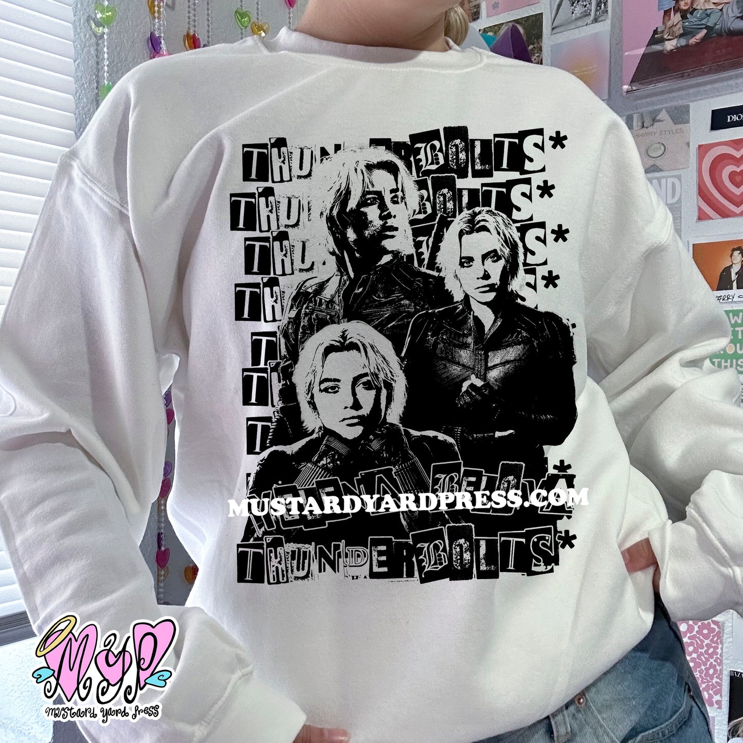 yel collage crewneck