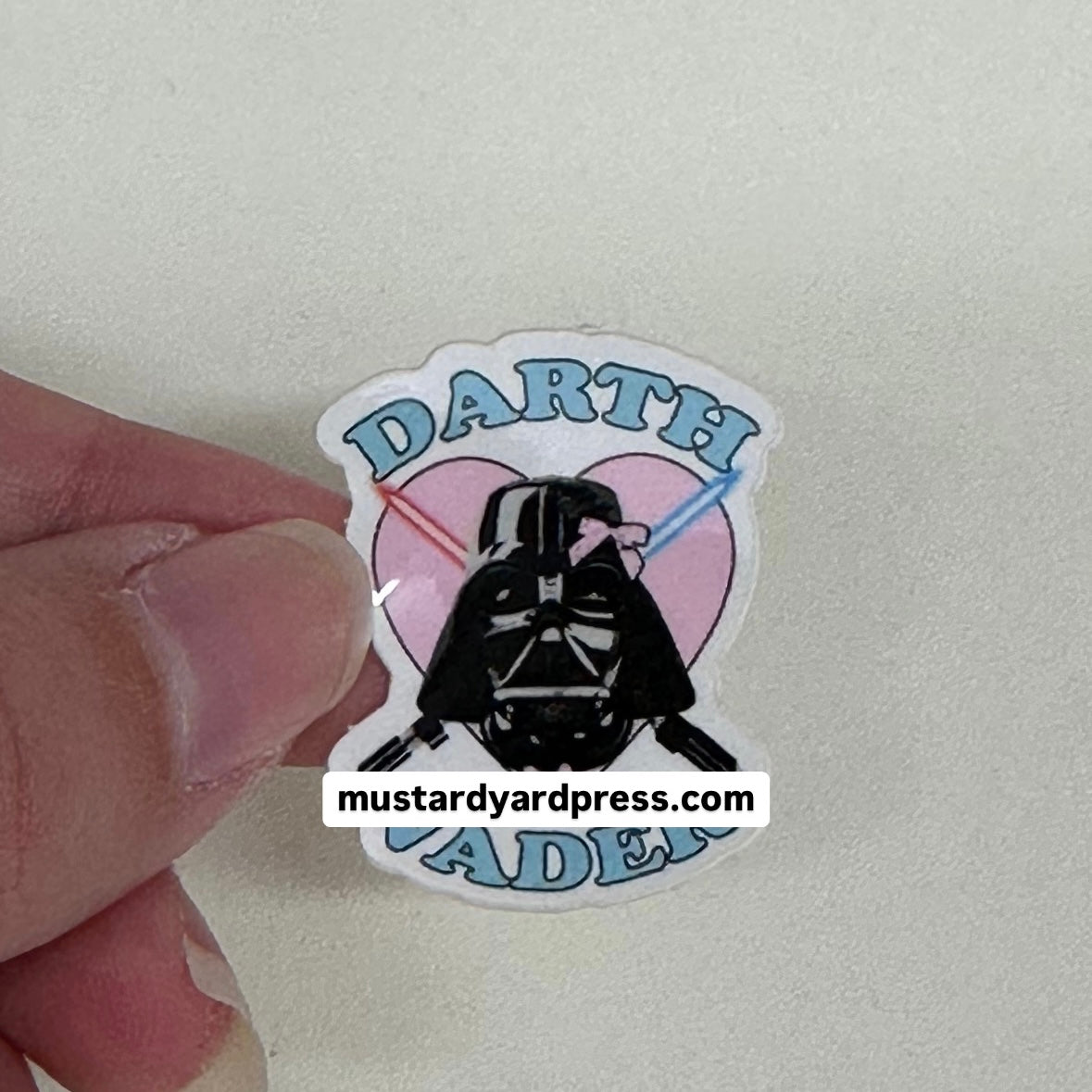 dark ani heart mini sticker