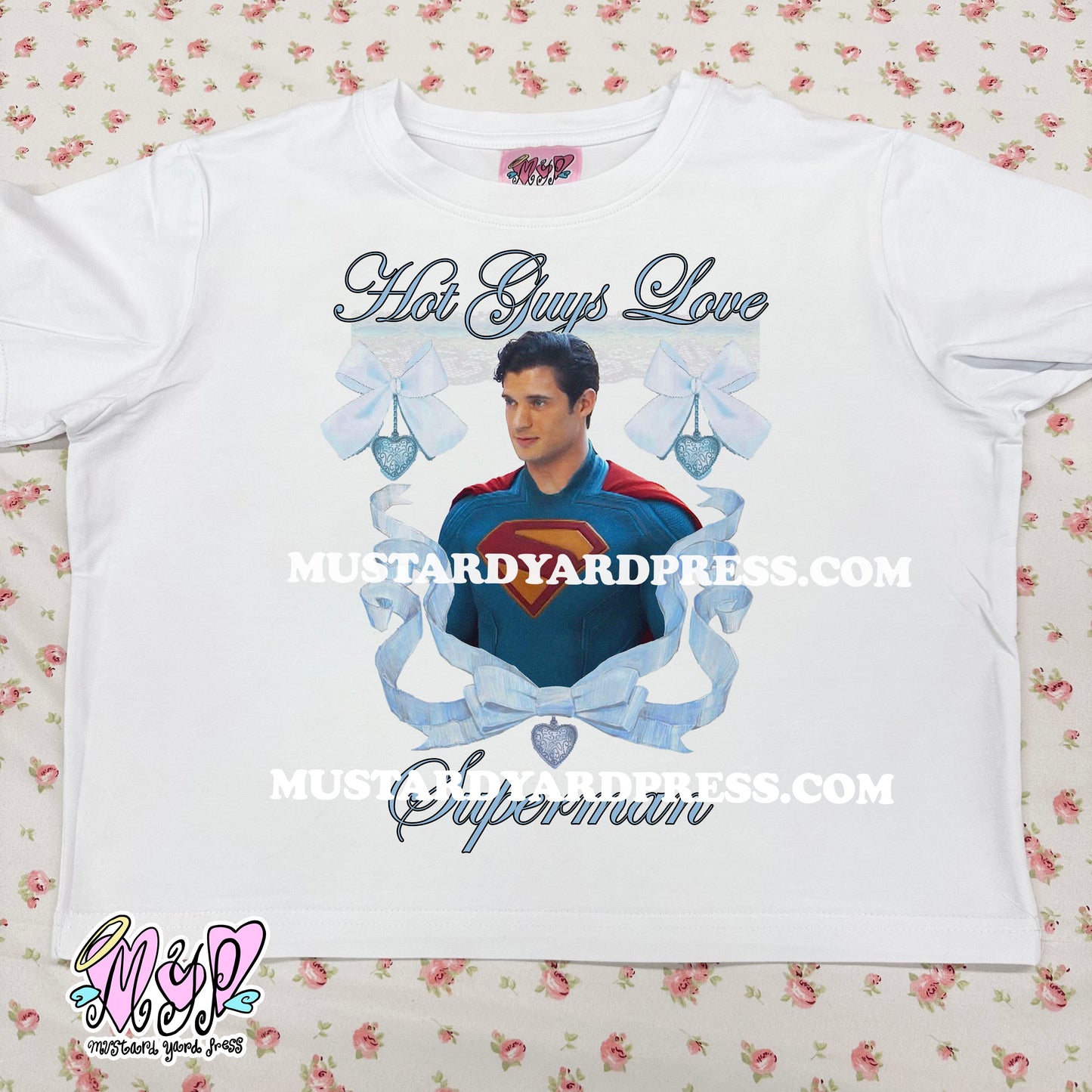 hot people love baby tee