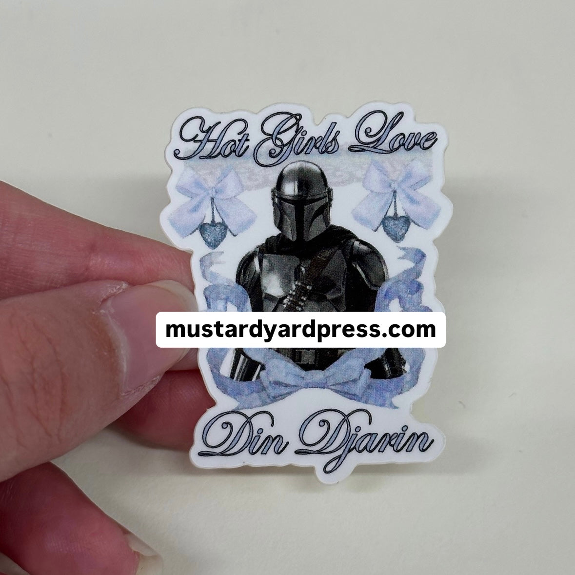 hot girls love din mini sticker