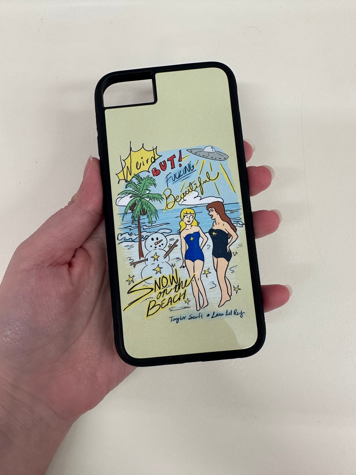 snowy beach 6/7/8 & SE phone case