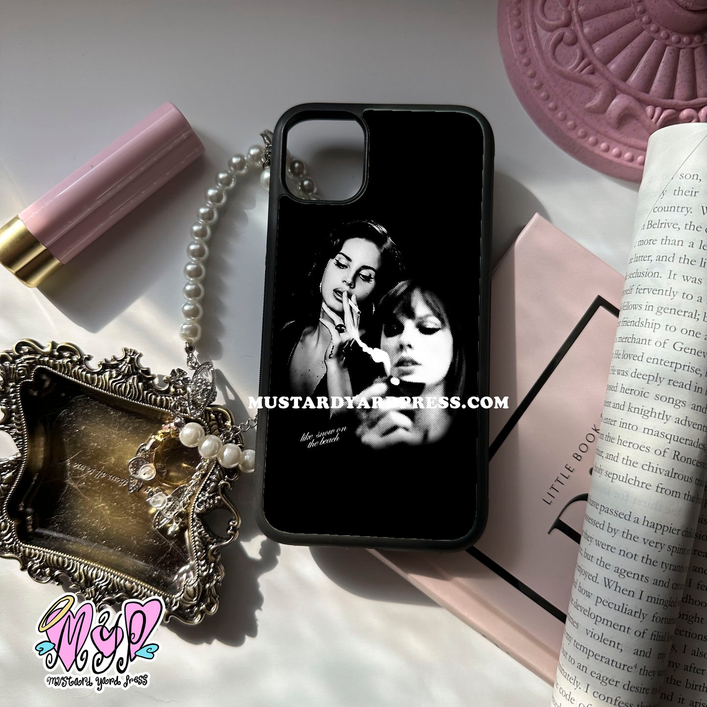 snow taylana phone case