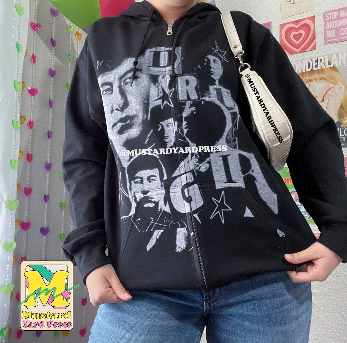 barry zip-up