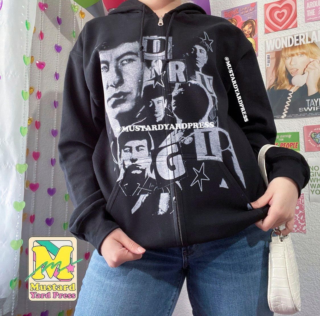 barry zip-up