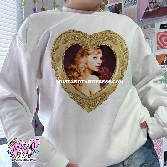 sn heart frame crewneck