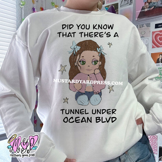 lana cutie crewneck