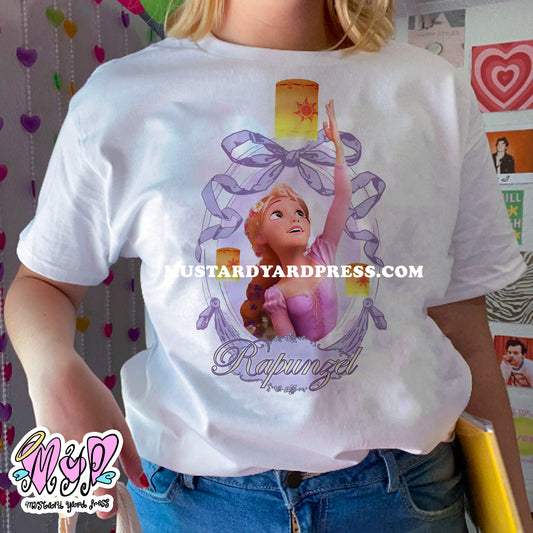lantern t-shirt