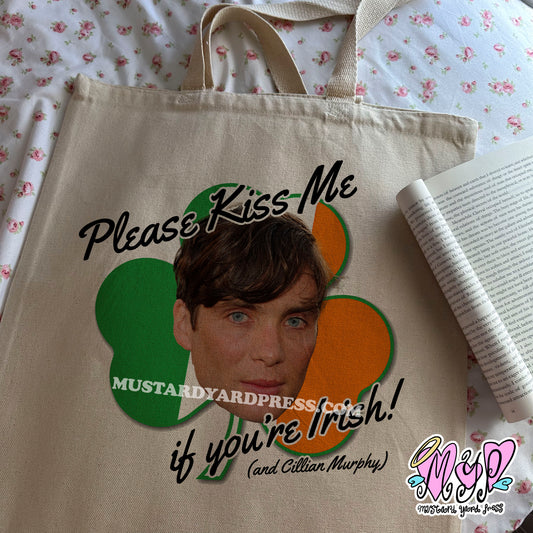 please kiss me! tote bag