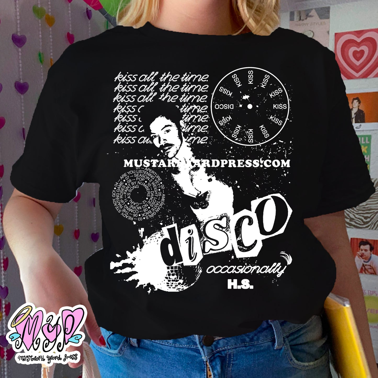 kiss disco clock collage t-shirt