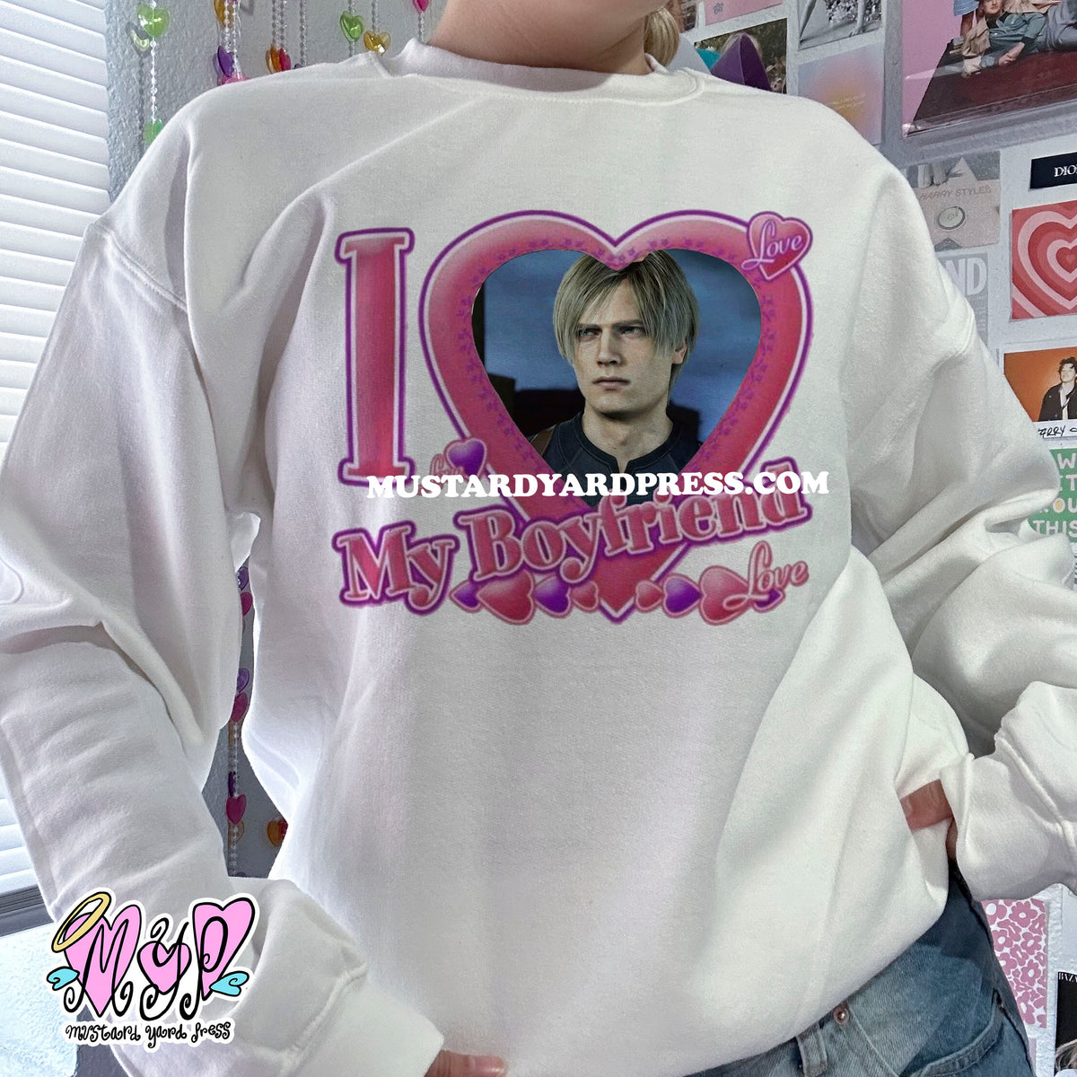 i love my bf leon crewneck