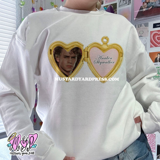 ani locket crewneck