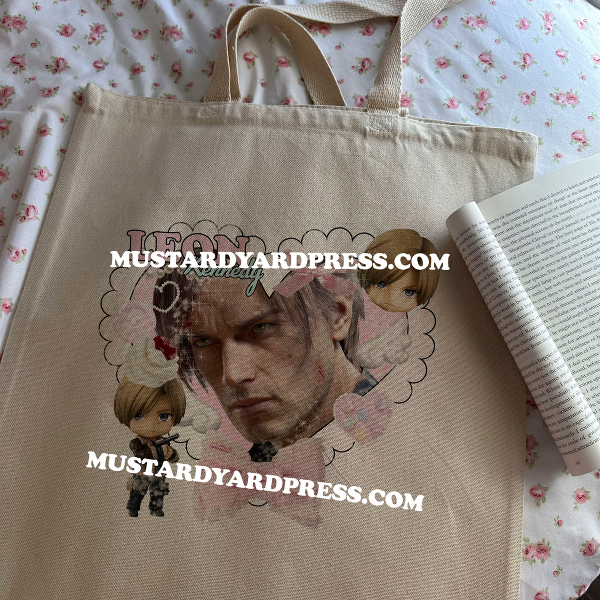 leon cutie tote bag