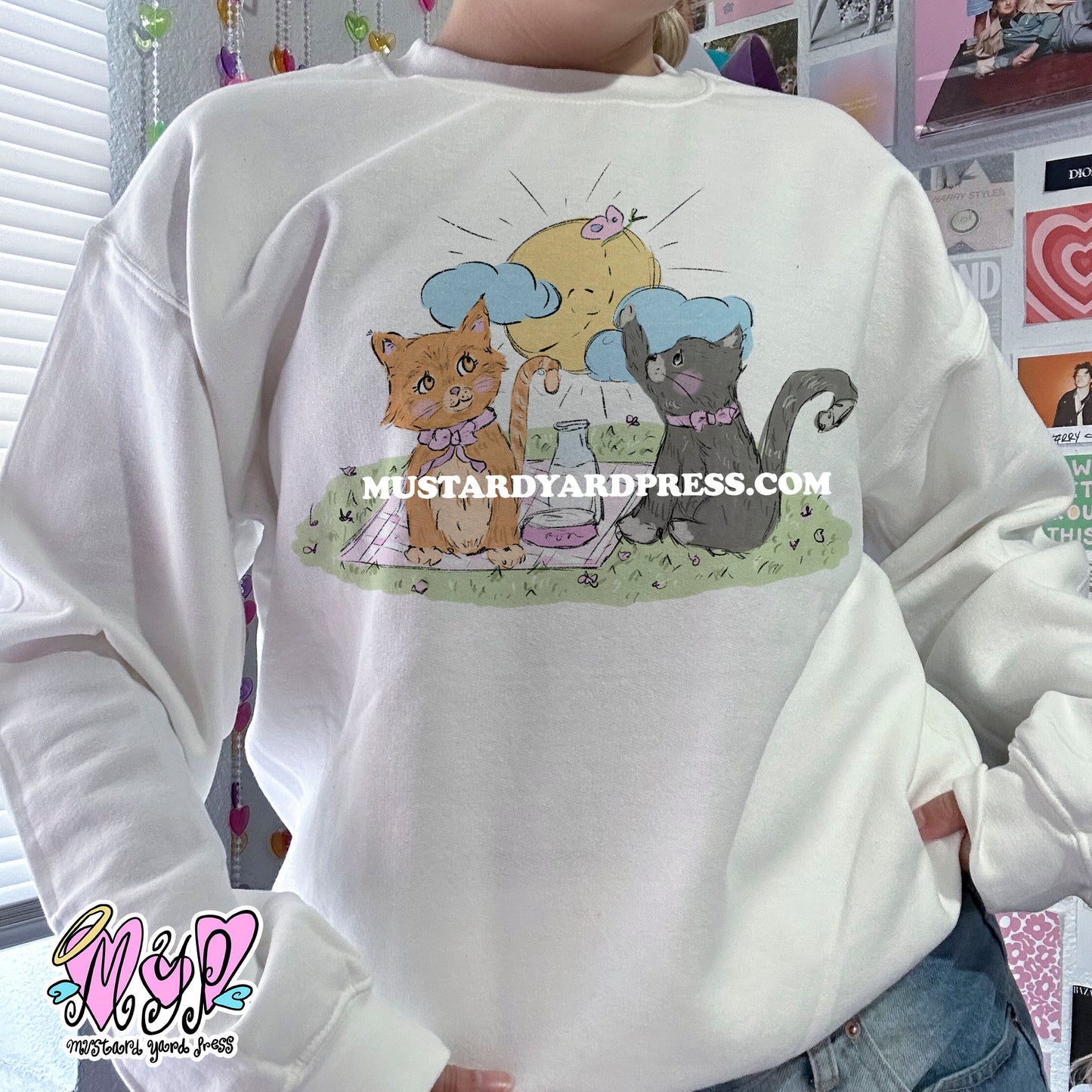 cat lovers crewneck