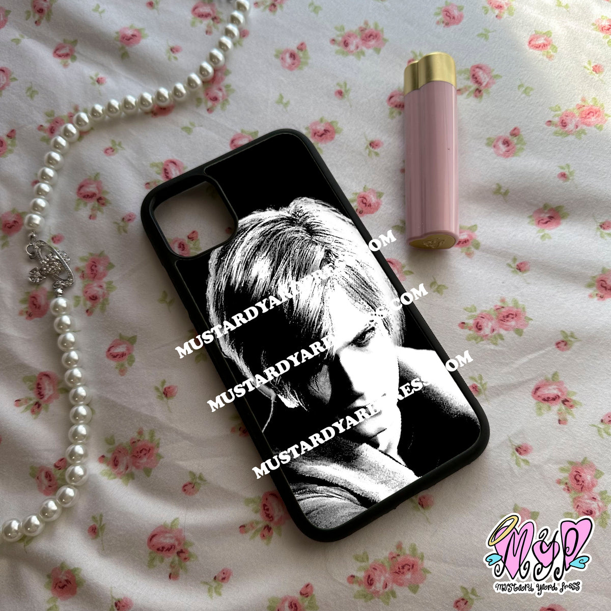 leon portrait phone case