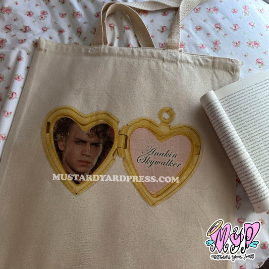 ani locket tote bag