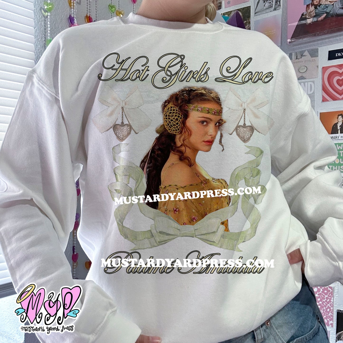 hot girls love queen crewneck