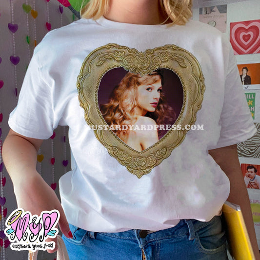 sn heart frame t-shirt