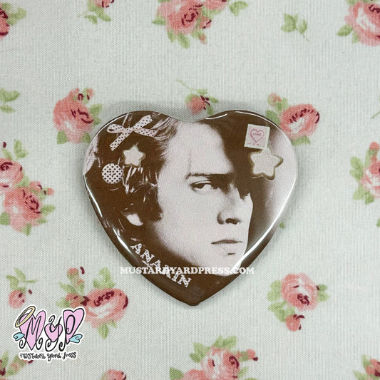 ani sweet heart shaped pin