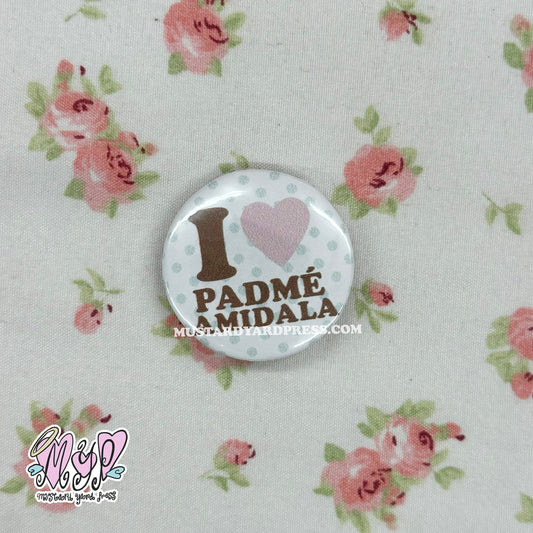 i love queen button pin