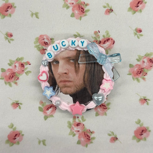 soldier sweet deco button pin