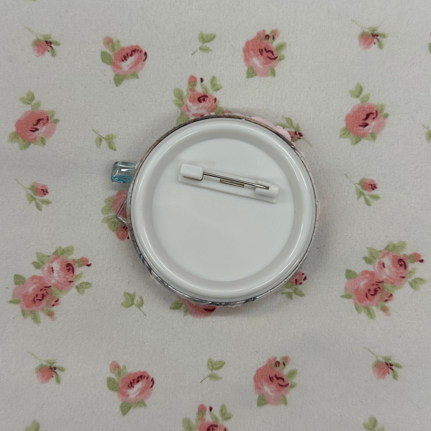 soldier sweet deco button pin