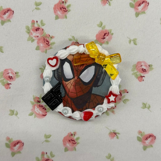 peter sweet deco button pin