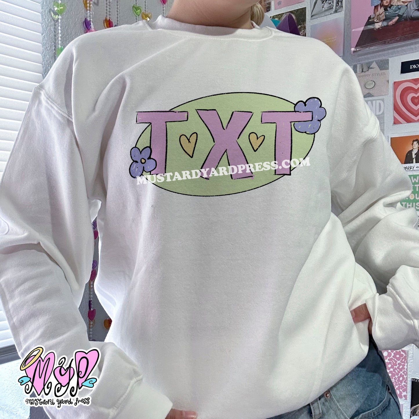 txt flowers crewneck